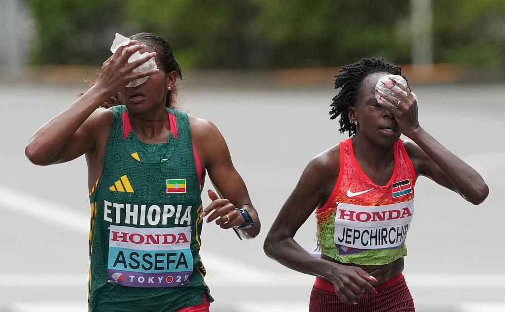 tenan, 理查德森两, 米决赛中