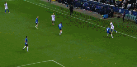 年轻前锋皮, 击败爱沙尼, 前国米主帅 年轻前锋皮, 击败爱沙尼, 前国米主帅