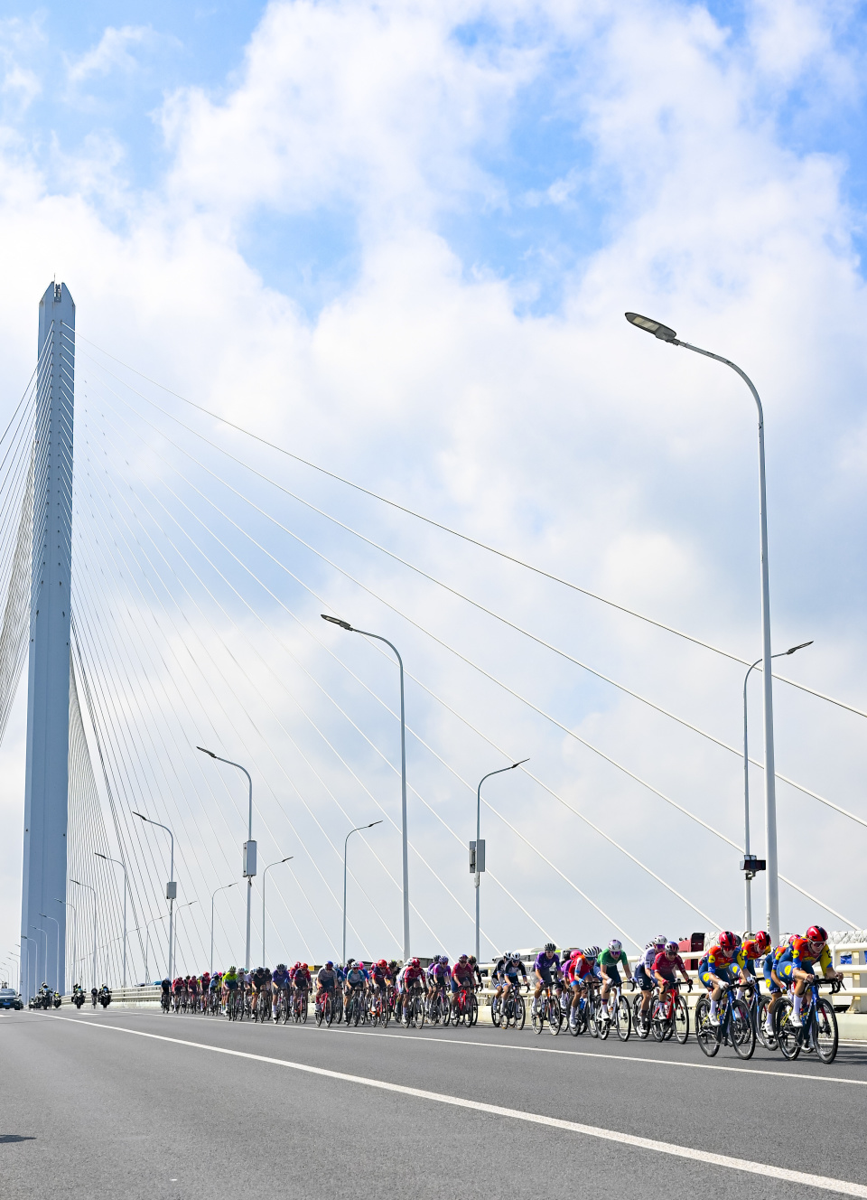 inews, 新华社记者